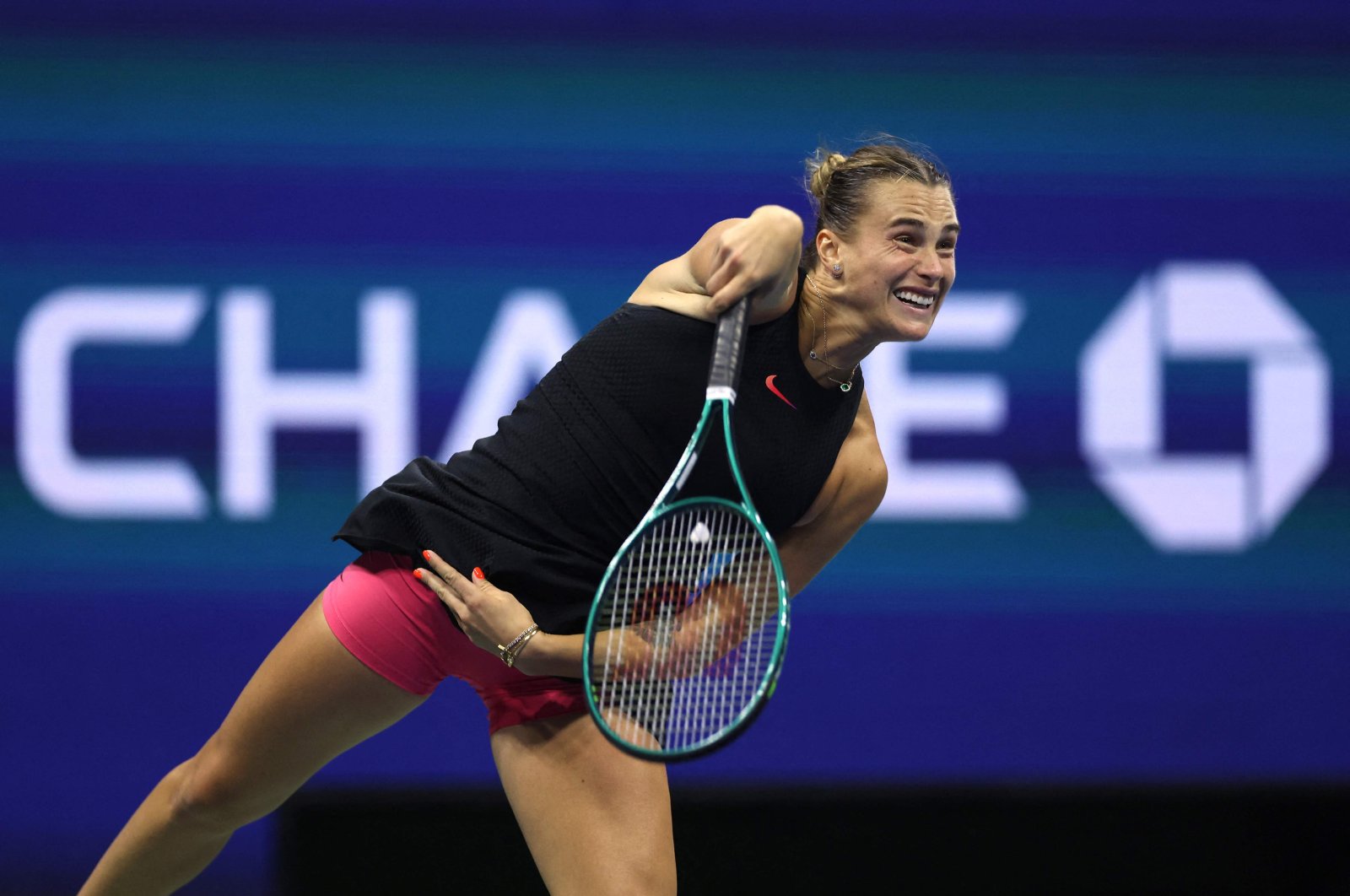 Belarus&#039; Aryna Sabalenka returns a shot against Zheng Qinwen of China during their Women&#039;s Singles Quarterfinal match on Day Nine of the 2024 US Open at USTA Billie Jean King National Tennis Center, New York, U.S., Sept. 3, 2024. (AFP Photo)