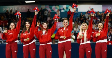 Gold medalists Fatma Gül Güler, Reyhan Yılmaz, Sevda Altunoluk, Seydanur Kaplan, Sevtap Altunoluk and Berfin Altan of Türkiye celebrate on the podium after defeating Israel in the final match in the women&#039;s goalball at the Paralympics in Paris, France, Sept. 5, 2024. (Reuters Photo)