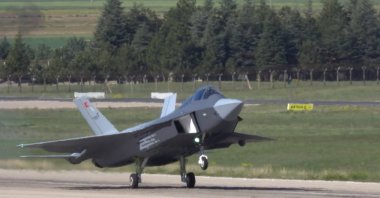 Türkiye's indigenously developed fifth-generation fighter jet Kaan takes off for its second test flight, Ankara, Türkiye, May 6, 2024. (AA Photo)