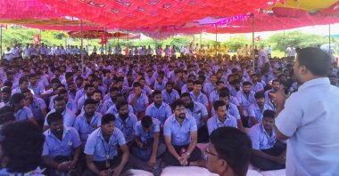 Workers of a Samsung facility listen to a speaker during a strike to demand higher wages at its Sriperumbudur plant near the city of Chennai, India, Sept. 10, 2024. (Reuters Photo)