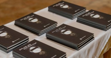 The Turkish Maarif Foundation unveils the &quot;Poems, Roses, Lights&quot; book in a ceremony in Zigetvar, Hungary, Sept. 8, 2024. (AA Photo) 