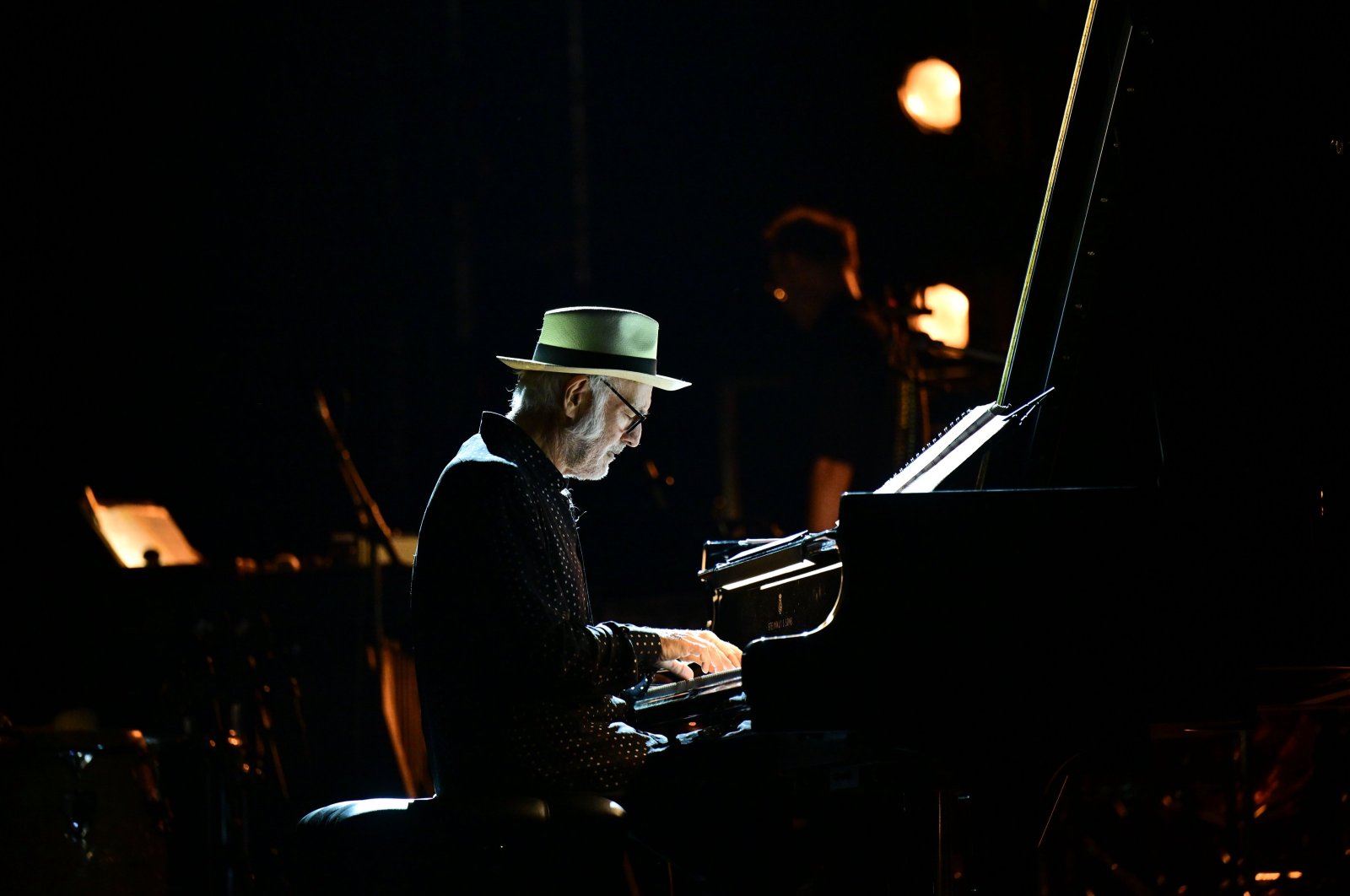 Italian pianist Ludovico Einaudi plays the piano at the Harbiye Cemil Topuzlu Open-Air Theater, Istanbul, Türkiye, Sept. 11, 2024. (AA Photo)