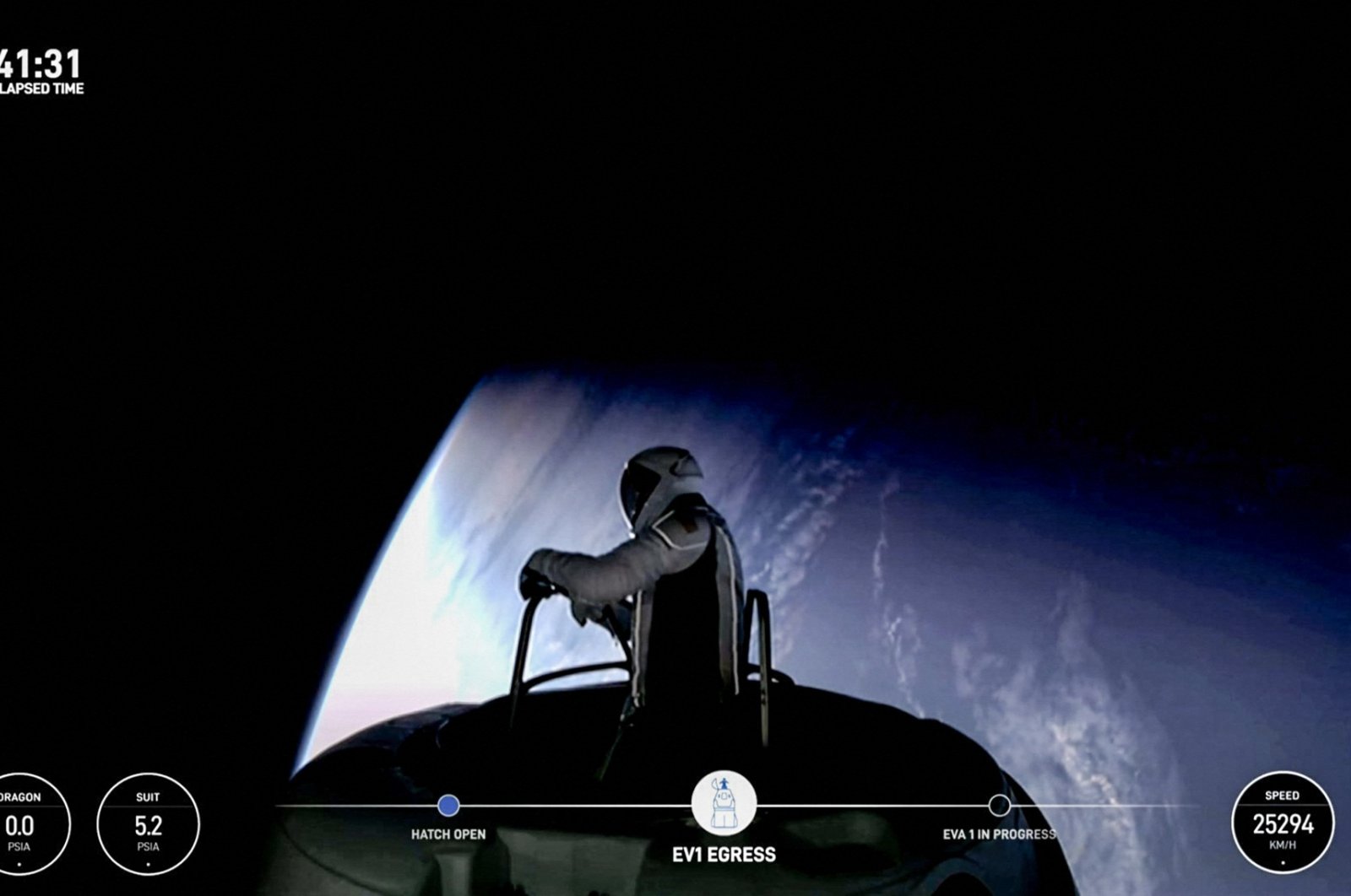 This still image was taken from a SpaceX and Polaris broadcast, Sept. 12, 2024. (AFP Photo)