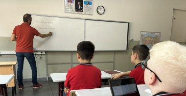 Children are seen in a class in an unspecified location in Türkiye. (Courtesy of Türk Telekom)