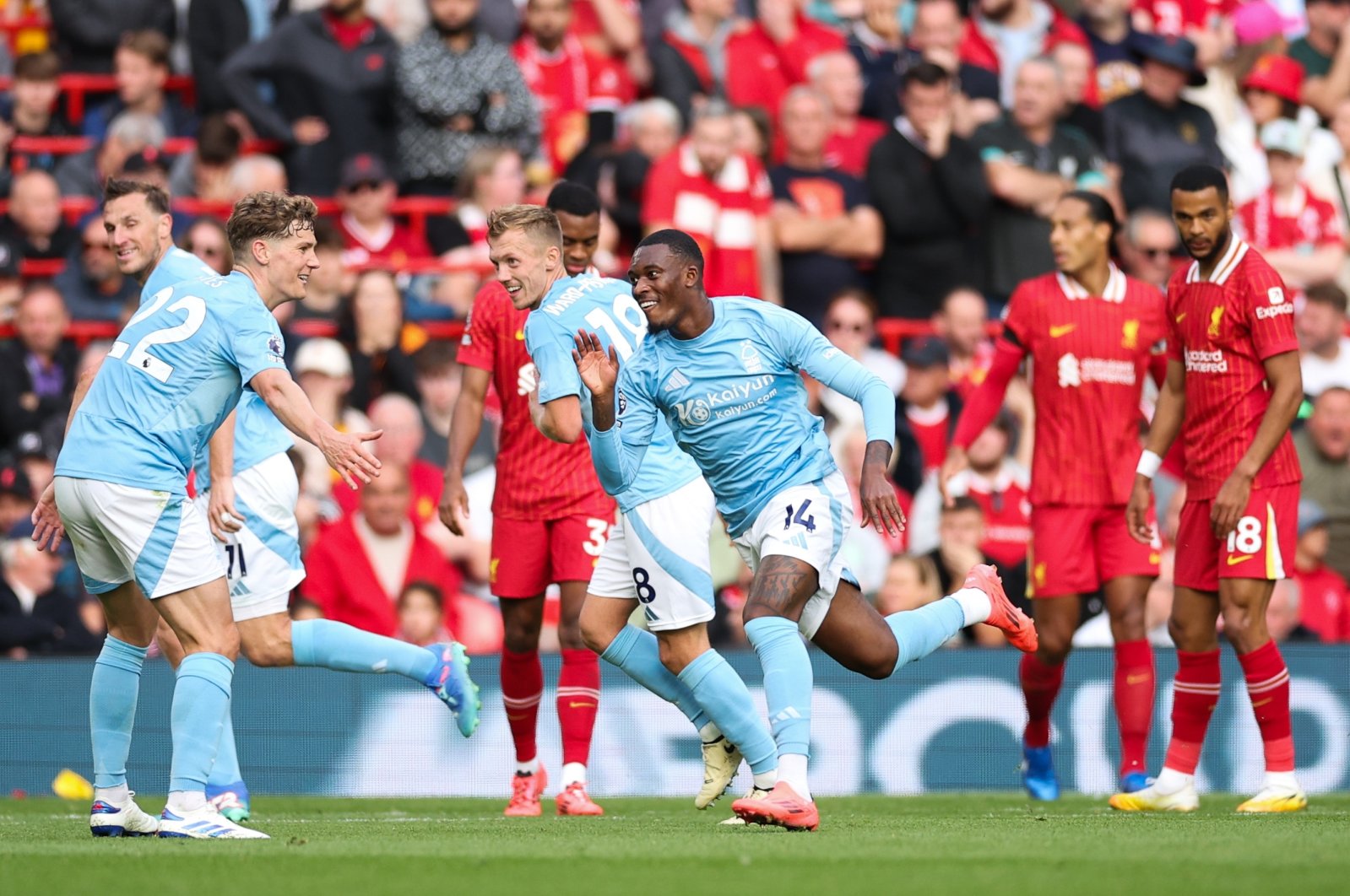 Callum Hudson-Odoi of Nottingham Forest (C) celebrates scoring in a Premier League match against Liverpool, Liverpool, U.K. Sept. 14, 2024. (EPA Photo)