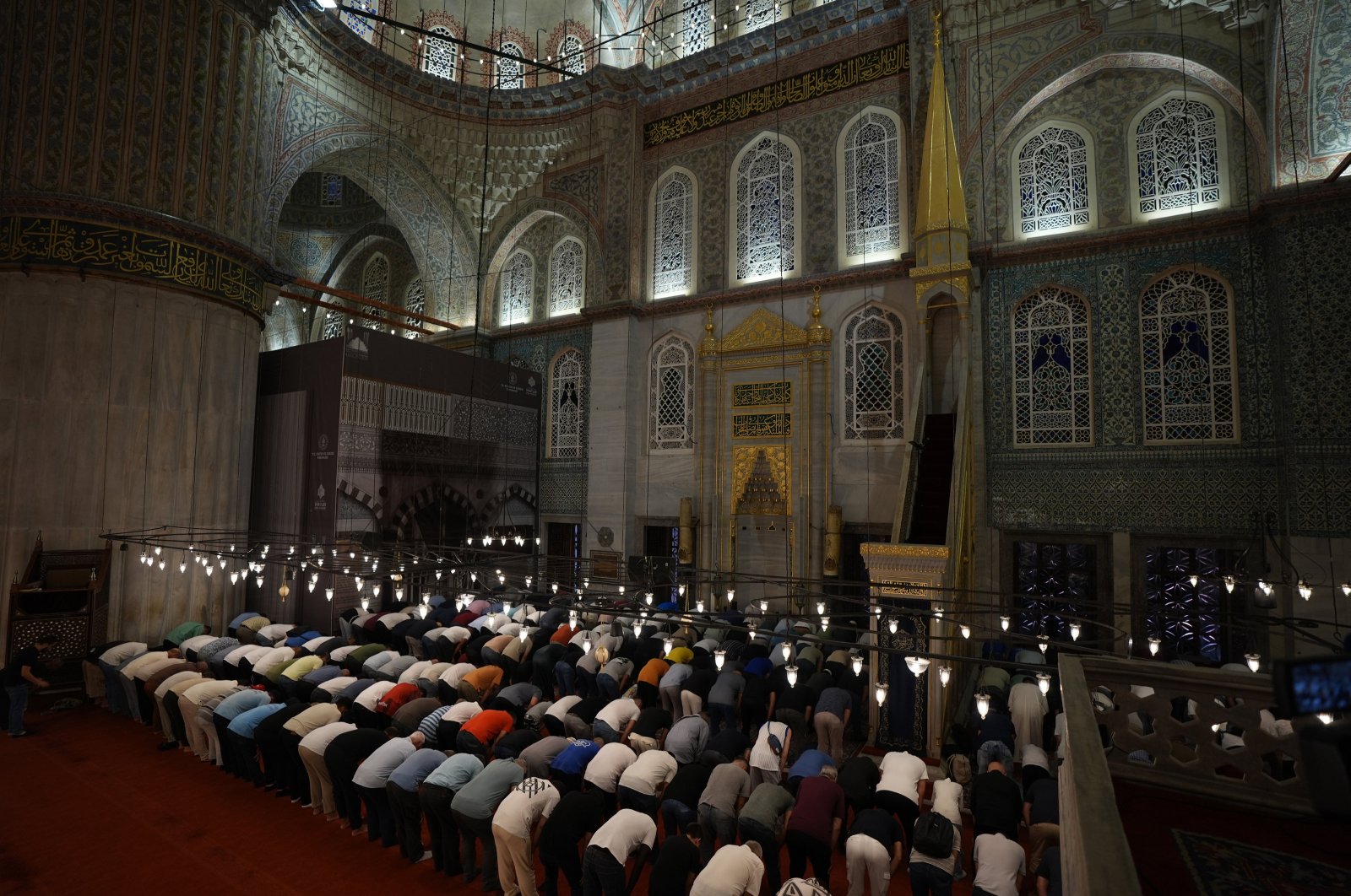 People gather for Mawlid observances at Sultanahmet Mosque in Istanbul, Türkiye, Sept. 14, 2024. (AA Photo)