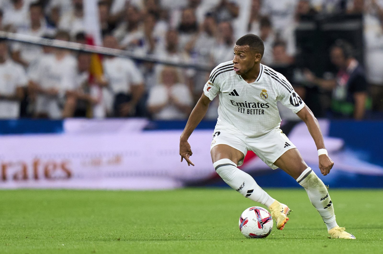 Real Madrid&#039;s Kylian Mbappe in action during the La Liga match against Real Betis at Estadio Santiago Bernabeu, Madrid, Spain, Sept. 1, 2024. (Getty Images Photo)