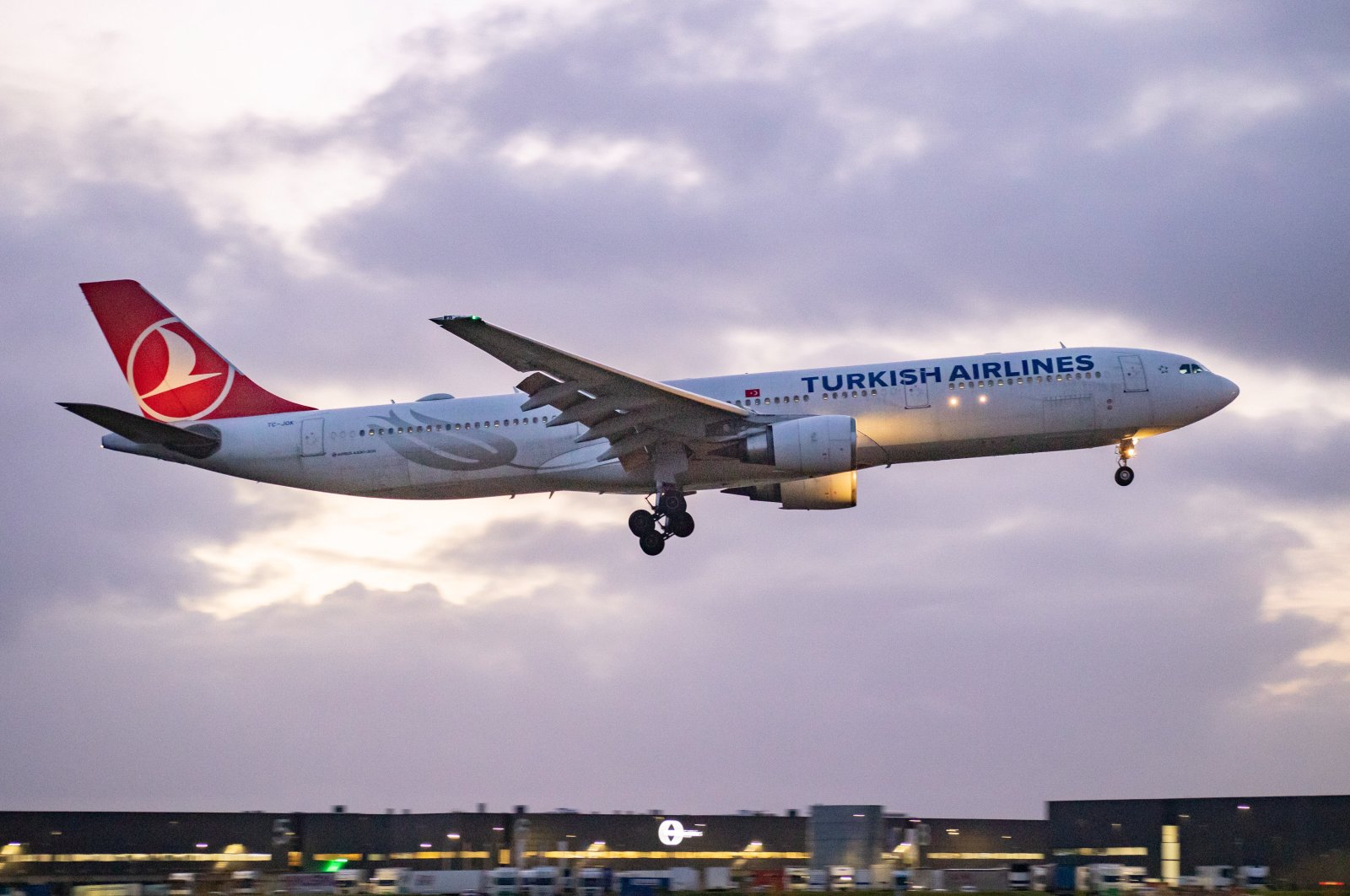 A Turkish Airlines Airbus A330 is seen landing at Amsterdam Schiphol Airport, the Netherlands, Jan. 5, 2022. (Reuters Photo)