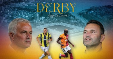 (L-R) The illustration shows Fenerbahçe coach Jose Mourinho, Edin Dzeko, Galatasaray forward Victor Osimhen and coach Okan Buruk. (Illustration by Mehmet Mücahıt Yılmaz)