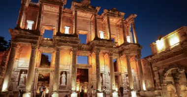 People visit the Library of Celsus at the ancient city of Ephesus within the scope of the night museum project in the Selcuk district of Izmir, Türkiye, Sept. 11, 2024. (EPA Photo)