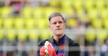 FC Barcelona's Marc-Andre ter Stegen warms up prior to the Spanish La Liga match between Villarreal and Barcelona, Villarreal, Spain, Sept. 22, 2024. (EPA Photo)