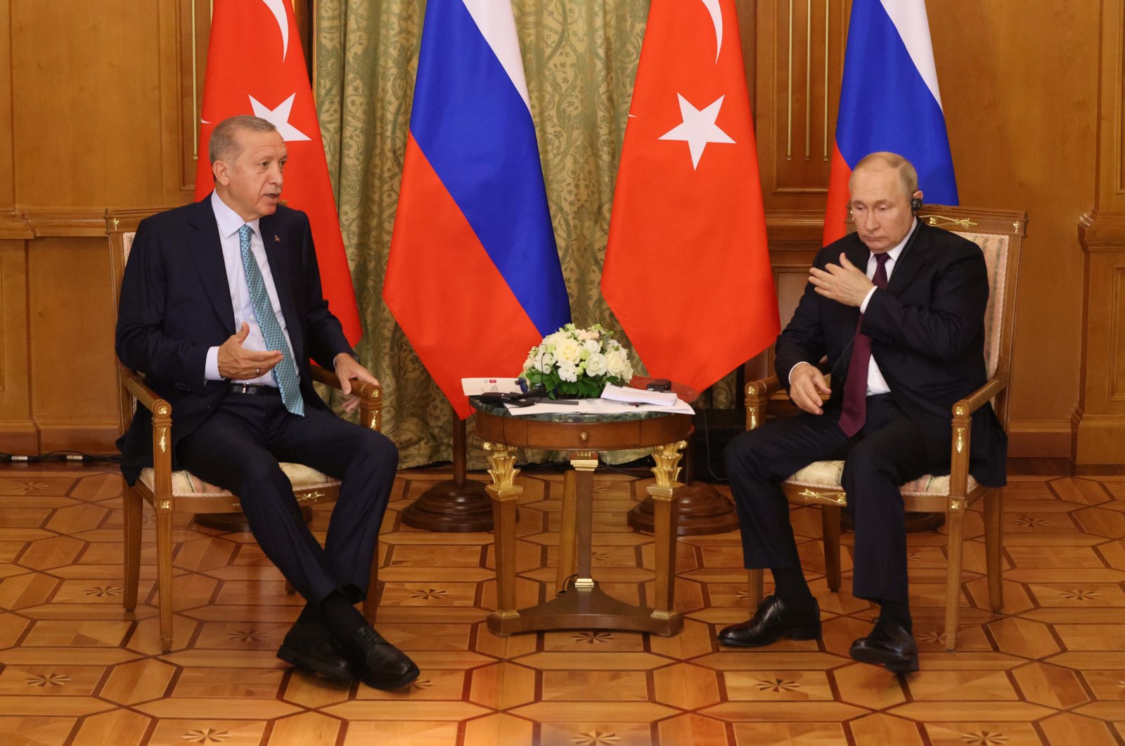 Vladimir Putin and President Recep Tayyip Erdoğan talk during their meeting in Sochi, Russia, Sept. 4, 2023. (Getty Images File Photo)