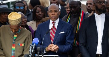 New York City Mayor Eric Adams speaks to the press outside his official residence Gracie Mansion after he was charged with bribery and illegally soliciting a campaign contribution from a foreign national, in New York City, U.S. Sept. 26, 2024. (Reuters Photo)