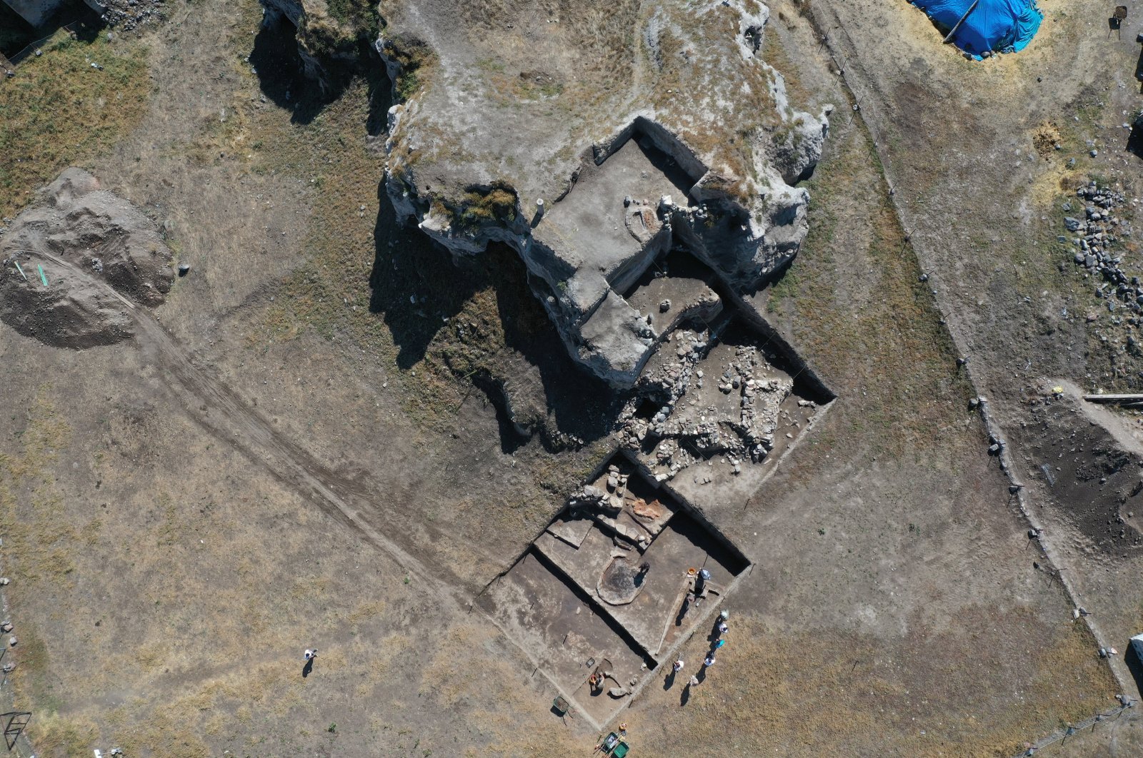 An aerial view captures the ancient ruins of settlements in Pulur Höyük, Erzurum, Türkiye, Sept. 25, 2024. (AA Photo)