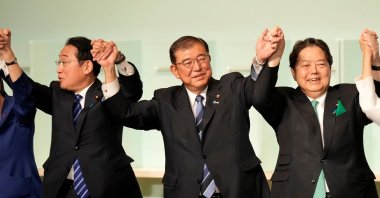 Shigeru Ishiba (C) celebrates after he was elected as the new head of Japan&#039;s ruling party at the Liberal Democratic Party&#039;s (LDP) leadership election, Tokyo, Japan, Sept. 27, 2024. (Reuters Photo)