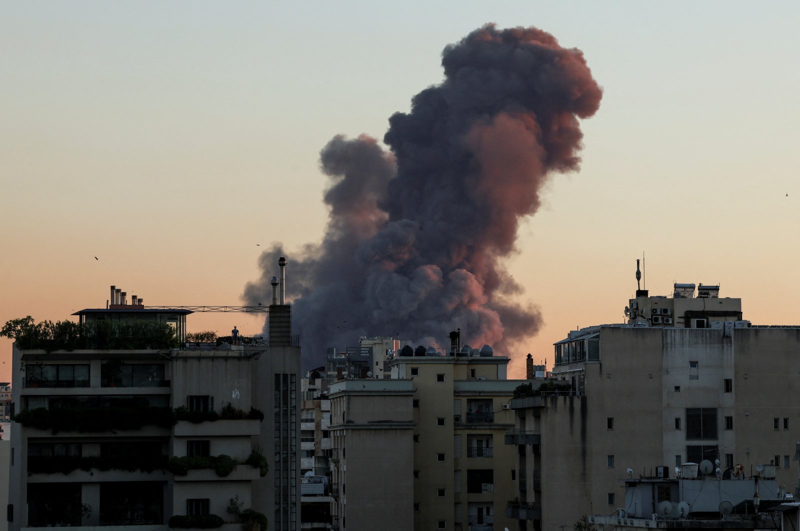 Smoke rises after an Israeli strike in Beirut&amp;#039;s southern suburbs, Lebanon Sept. 27, 2024. (Reuters Photo)