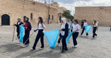 Borsa Istanbul Anatolian High School students collect trash to recycle as part of the Zero Waste Project, Mardin, southern Türkiye, Sept. 29, 2024. (DHA Photo)