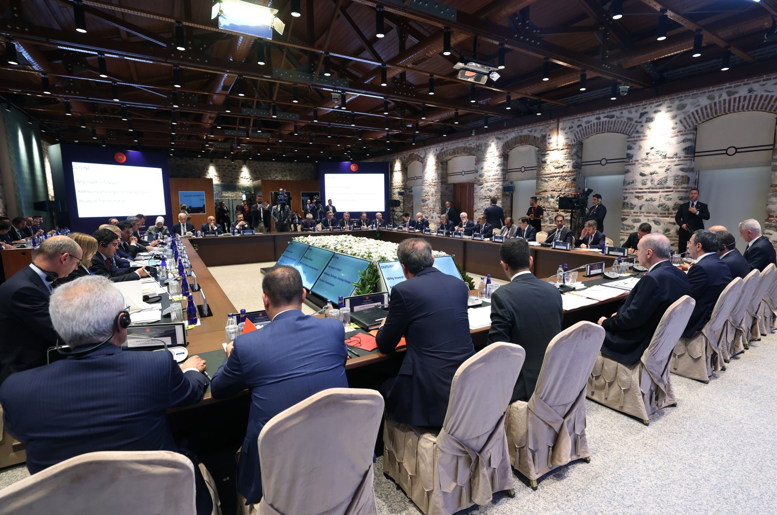 Top Turkish officials and representatives of major companies attend the Investment Advisory Council for Türkiye, Istanbul, Türkiye, Sept. 28, 2024. (IHA Photo)