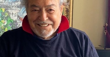 Güneri Cıvaoğlu, renowned journalist, has died at the age of 85. (DHA Photo)