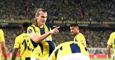 Fenerbahçe&#039;s Çaglar Söyüncü celebrates the 1-0 during the UEFA Europa League match against Union Saint-Gilloise at the Ülker stadium, Istanbul, Türkiye, Sept. 26, 2024. (Getty Images Photo)