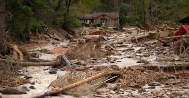 Flood damage in the aftermath of Hurricane Helene in Bat Cave, North Carolina, U.S., Oct. 1, 2024. (AFP Photo)