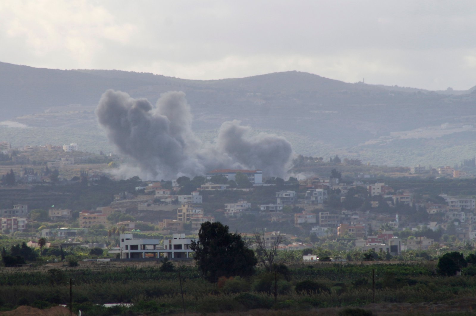 Smoke rises from the site of an Israeli airstrike that targeted the village of Deir Qanoun, southern Lebanon, Oct. 2, 2024. (AFP Photo)