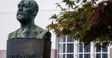 A bust of Swedish chemist, engineer, inventor, businessperson and philanthropist Alfred Nobel is pictured outside the Norwegian Nobel Institute, Oslo, Norway, Sept. 25, 2024. (AFP Photo)