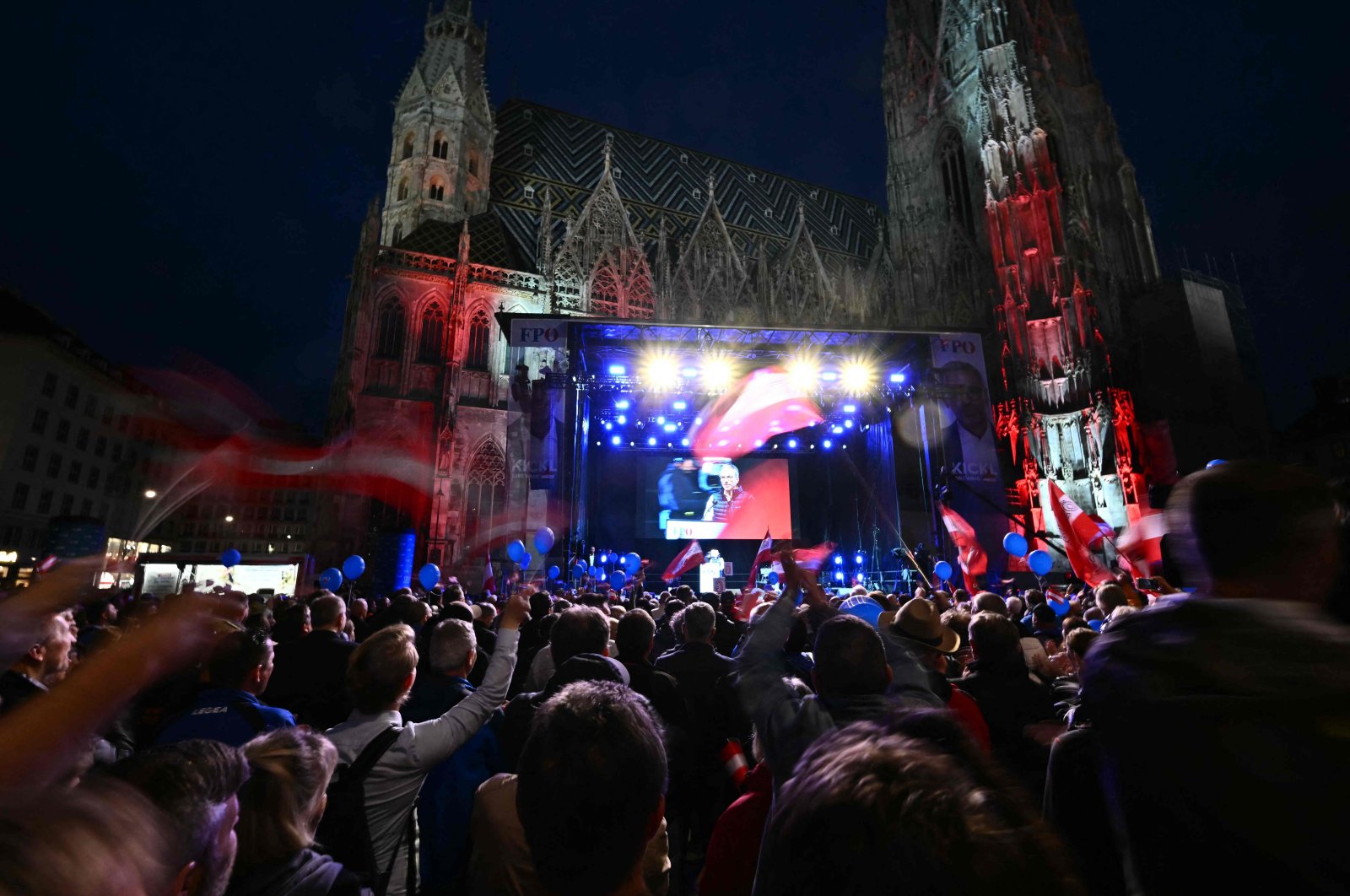 Chairperson and top candidate of the Freedom Party of Austria (FPÖ) Herbert Kickl speaks during an election rally at  Stephansplatz with St. Stephen&#039;s Cathedral in the background, Vienna, Austria, Sept. 27, 2024. (AFP Photo)