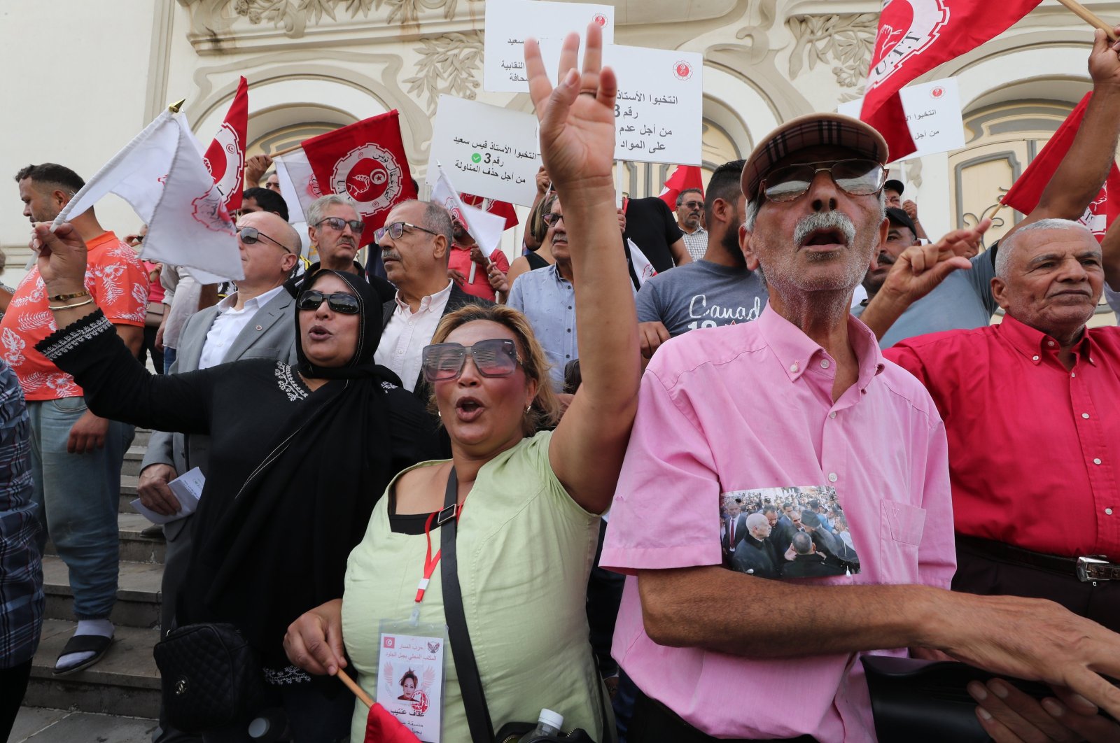 Members of the Union of Workers of Tunis demonstrate in support of the incumbent Tunisian President Kais Saied on campaign day, Tunis, Tunisia, Oct. 3, 2024. (EPA Photo)