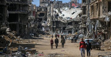 Palestinians return to inspect the destruction following the withdrawal of Israeli troops in Khan Younis, southern Gaza, Palestine, April 10, 2024. (Getty Images Photo)