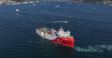 Türkiye's seismic research vessel Oruç Reis sails through the Bosporus ahead of its Somalia mission, Istanbul, Türkiye, Oct. 5, 2024. (AA Photo)