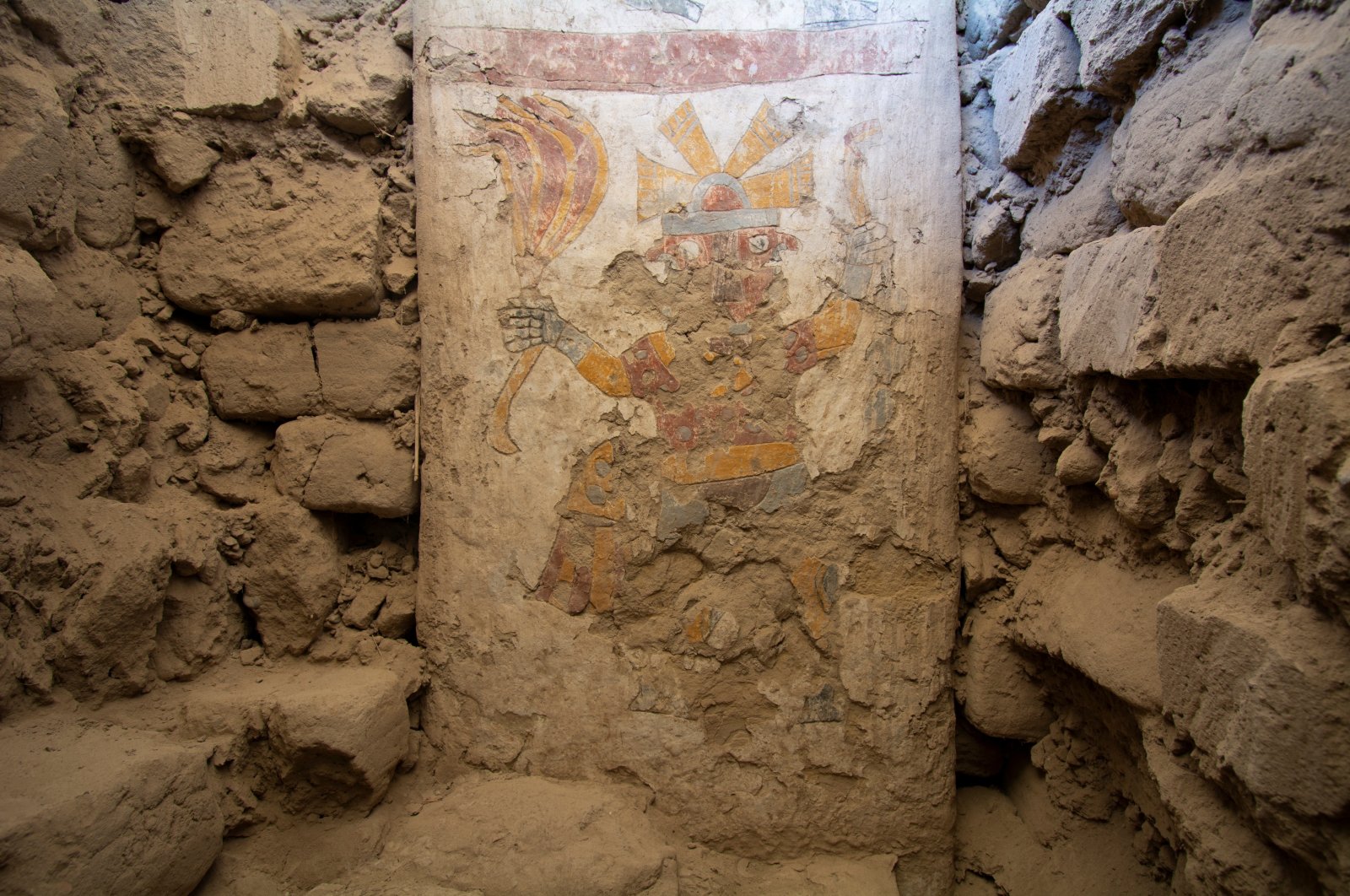 A view of a lower figure painted on a pillar at the archaeological site of Panamarca, featuring a used throne and elaborate wall paintings, Nepena, Peru, Sept. 29, 2024. (Reuters Photo)