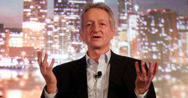 Artificial intelligence pioneer Geoffrey Hinton speaks at the Thomson Reuters Financial and Risk Summit, Toronto, Canada, Dec. 4, 2017. (Reuters Photo)