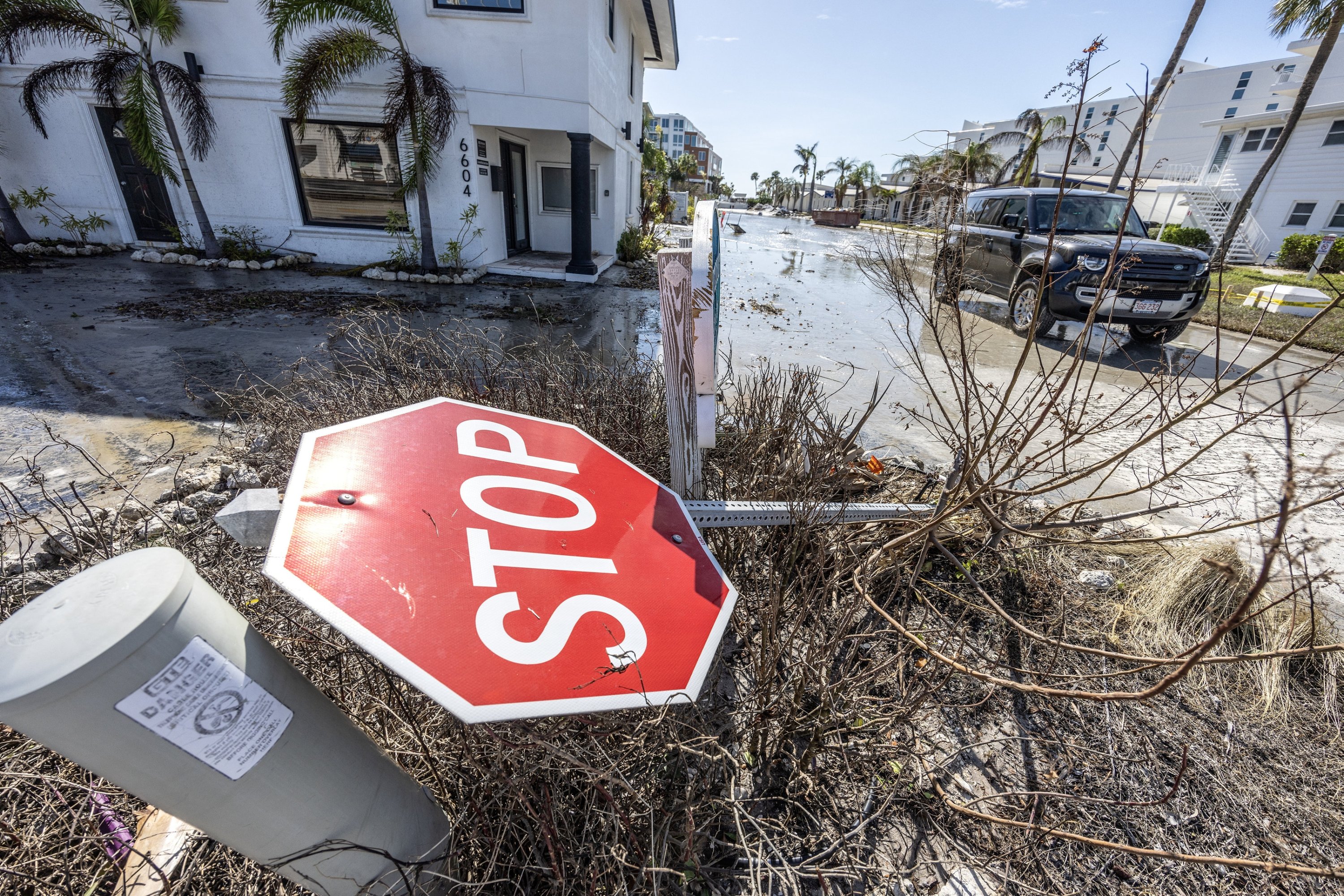 View of damages left behind by Hurricane Milton in Siesta Key, Florida, U.S., Oct. 10, 2024. (EPA Photo)