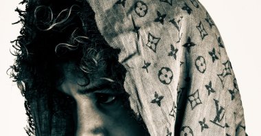 Turkish rap artist Reckol, known for consistently delivering exceptional performances and music, has returned with his highly anticipated new single, "Kime Göre Neye Göre." (Courtesy of Reckol)