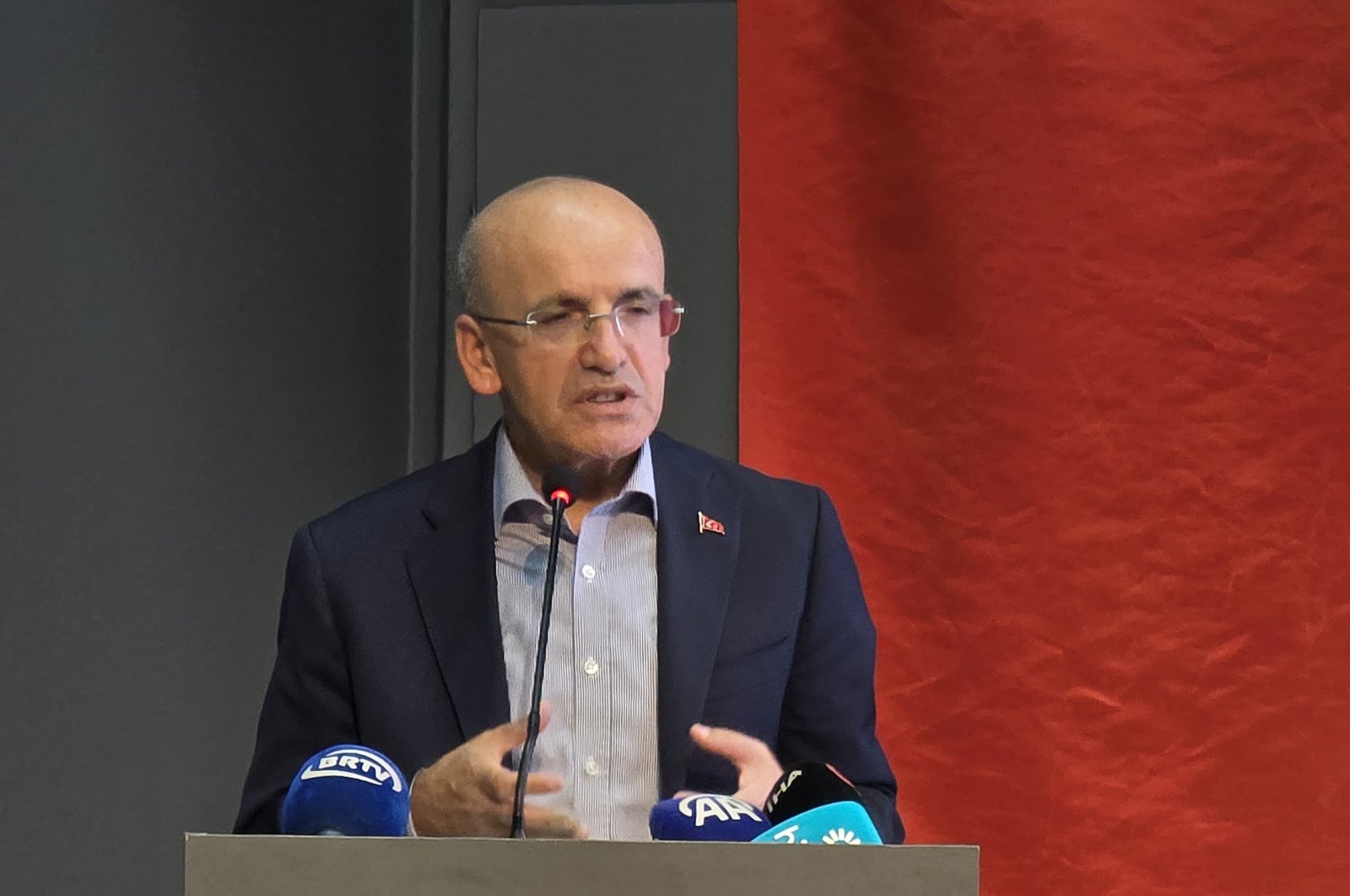 Treasury and Finance Minister Mehmet Şimşek delivers a speech in northern Karabük province, Türkiye, Sept. 29, 2024. (IHA Photo)