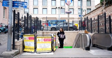 The escalator at Şişhane metro station is out of service, causing challenges for commuters, Istanbul, Türkiye, Oct. 1, 2024. (AA Photo)