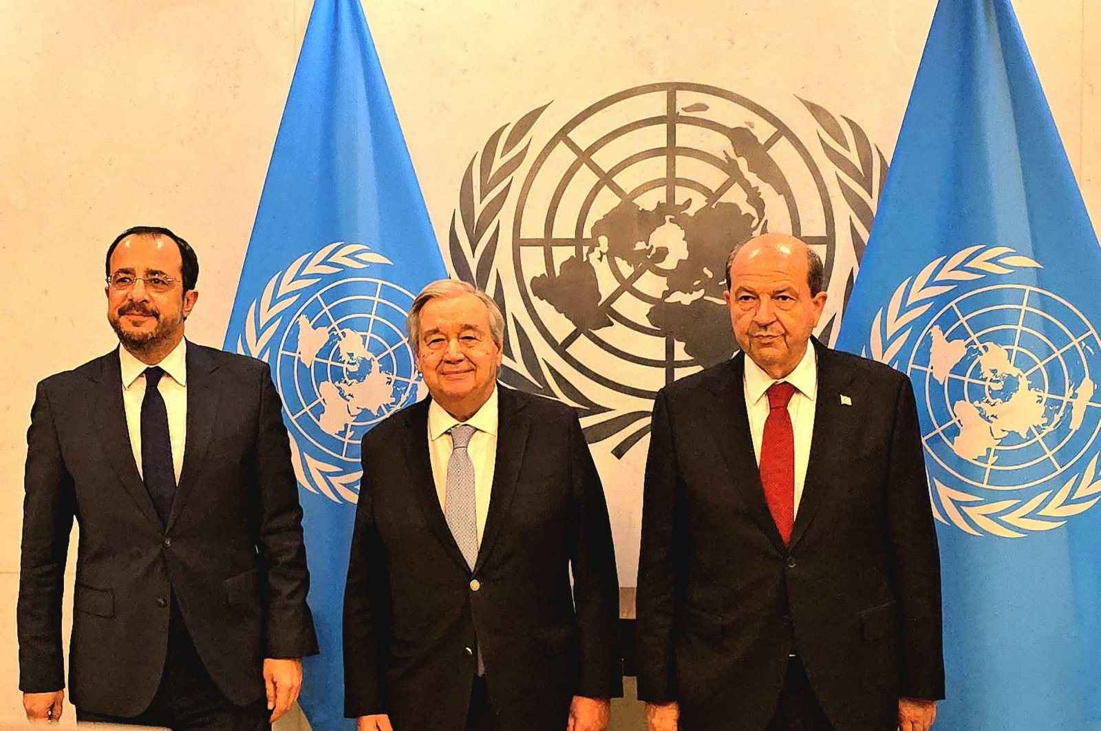 Turkish Republic of Northern Cyprus (TRNC) President Ersin Tatar (R), Greek Cypriot administration head Nikos Christodoulides (L) and U.N. Secretary-General Antonio Guterres, ahead of informal talks in New York, U.S., Oct. 15, 2024. (AA Photo)