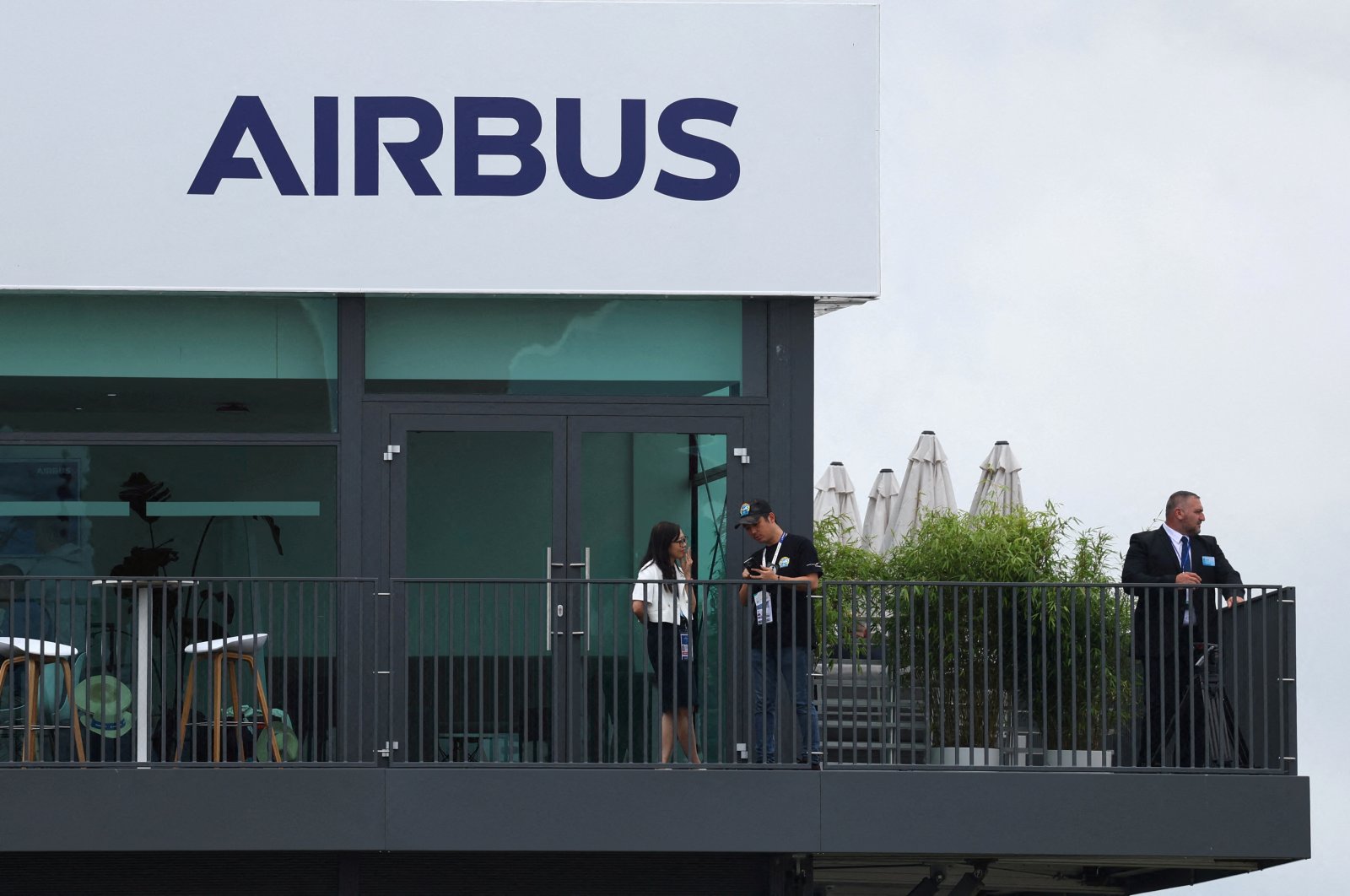 Branding for Airbus is seen at the Farnborough International Airshow, Farnborough, U.K., July 22, 2024. (Reuters Photo)