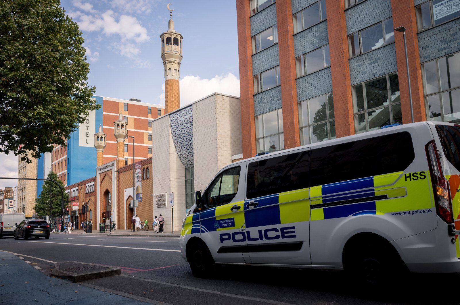 A police van is parked opposite the East London Mosque, in London, U.K., Aug. 2, 2024. (Getty Images Photo)