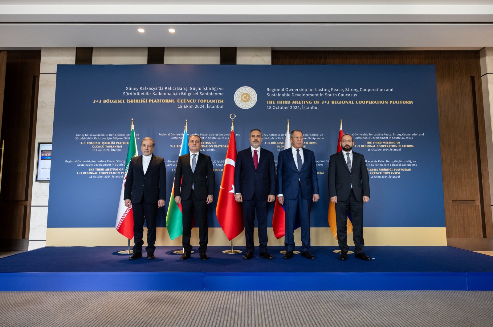 From left to right, Iranian Foreign Minister Abbas Araqchi, Azerbaijani Foreign Minister Jeyhun Bayramov, Foreign Minister Hakan Fidan, Russian Foreign Minister Sergey Lavrov and Armenian Foreign Minister Ararat Mirzoyan pose for a photo during their meeting in Istanbul, Türkiye, Oct. 18, 2024. (AA Photo)