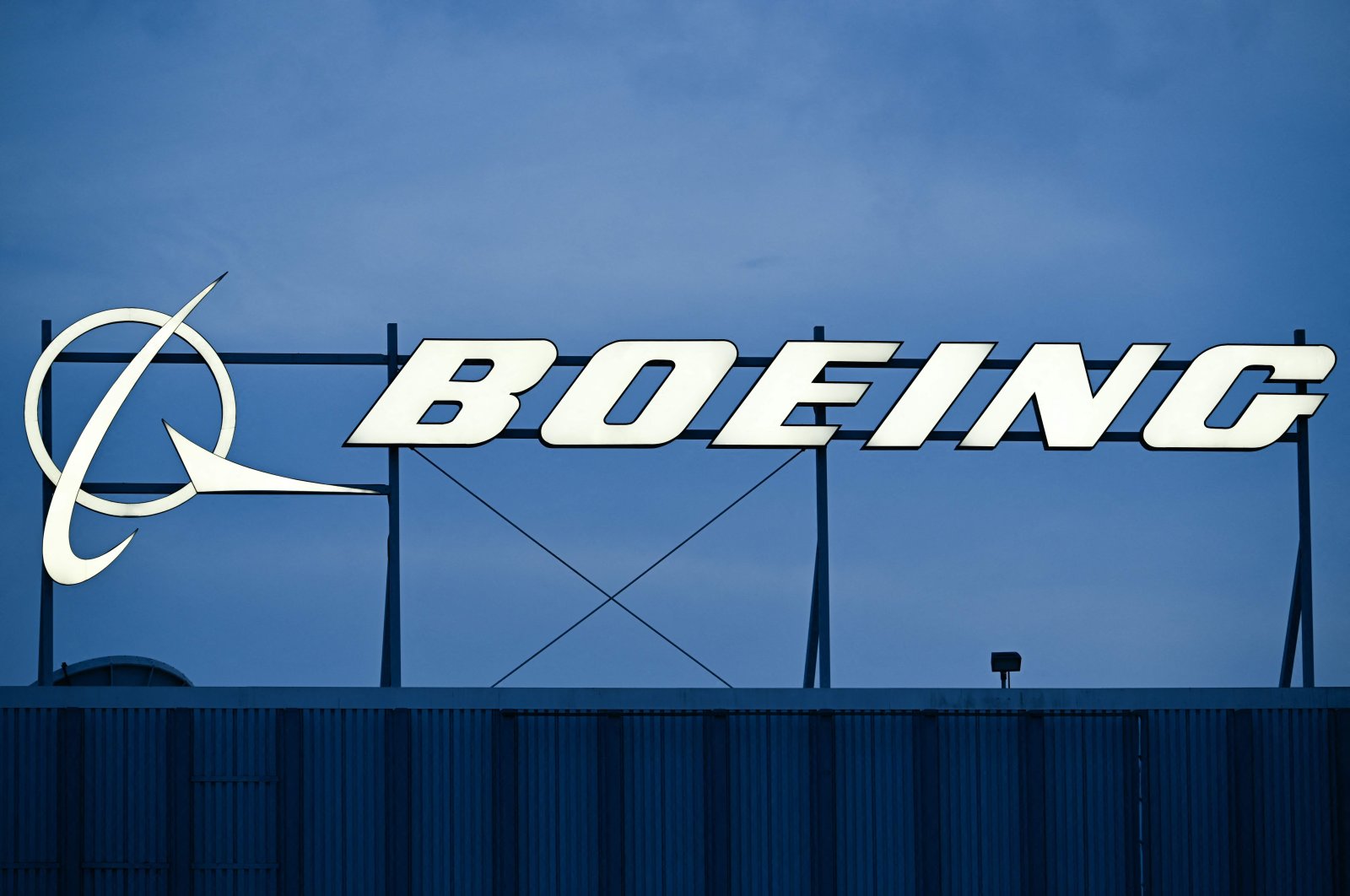 The Boeing Co. logo is displayed outside of company offices near Los Angeles International Airport (LAX), El Segundo, California, U.S., Jan. 18, 2024. (AFP Photo)