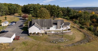 An aerial view of the last residence of Fetullah Gülen in Saylorsburg, Pennsylvania, U.S., Oct. 13, 2024. (AA Photo)