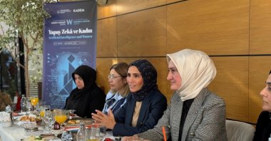Sümeyye Erdoğan Bayraktar, President of the KADEM Board of Trustees (C), and KADEM Board Chair Dr. Saliha Gümrükçüoğlu (L) announce the event, Istanbul, Türkiye, Oct. 21, 2024. (Courtesy of KADEM)