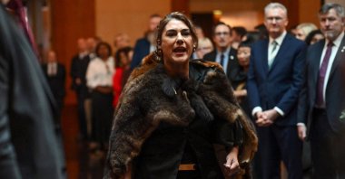King Charles is heckled by Australian politician Senator Lidia Thorpe before she was escorted away by security at the Australian Parliament House for Ceremonial Welcome and Parliamentary Reception, Canberra, Australia, Oct. 21, 2024. (Reuters Photo)