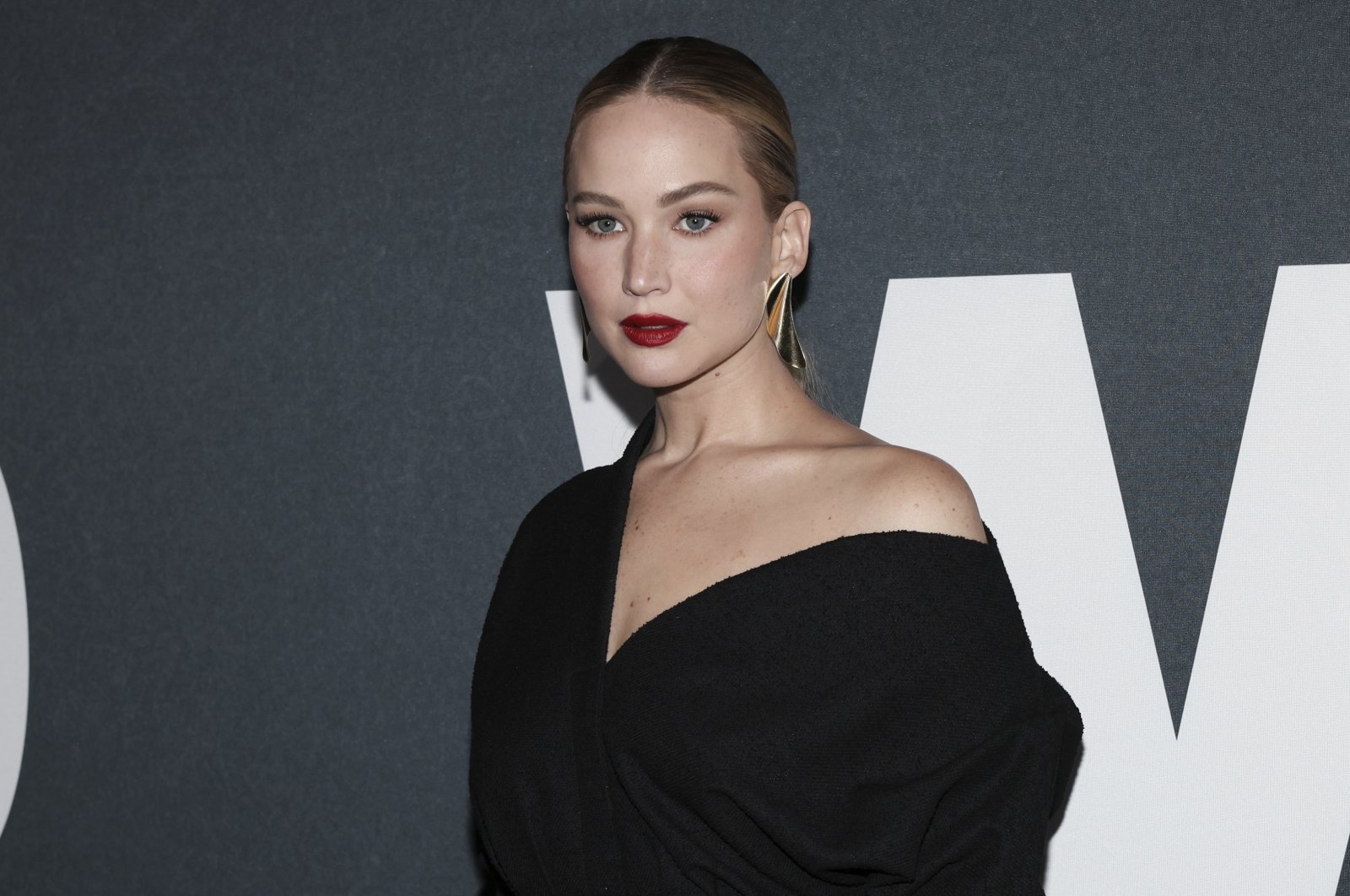 Jennifer Lawrence attends the Women&#039;s Wear Daily (WWD ) Honors award ceremony at Cipriani South Street, New York, U.S., Oct. 24, 2023. (AP Photo)