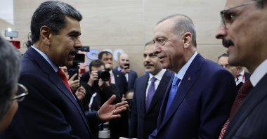 President Recep Tayyip Erdoğan, Foreign Minister Hakan Fidan and the head of the National Intelligence Organization (MIT) Ibrahim Kalın (R) meet with Venezuelan President Nicolas Maduro (L) as they attend the BRICS Summit, Kazan, Russia, Oct. 23, 2024. (AA Photo)