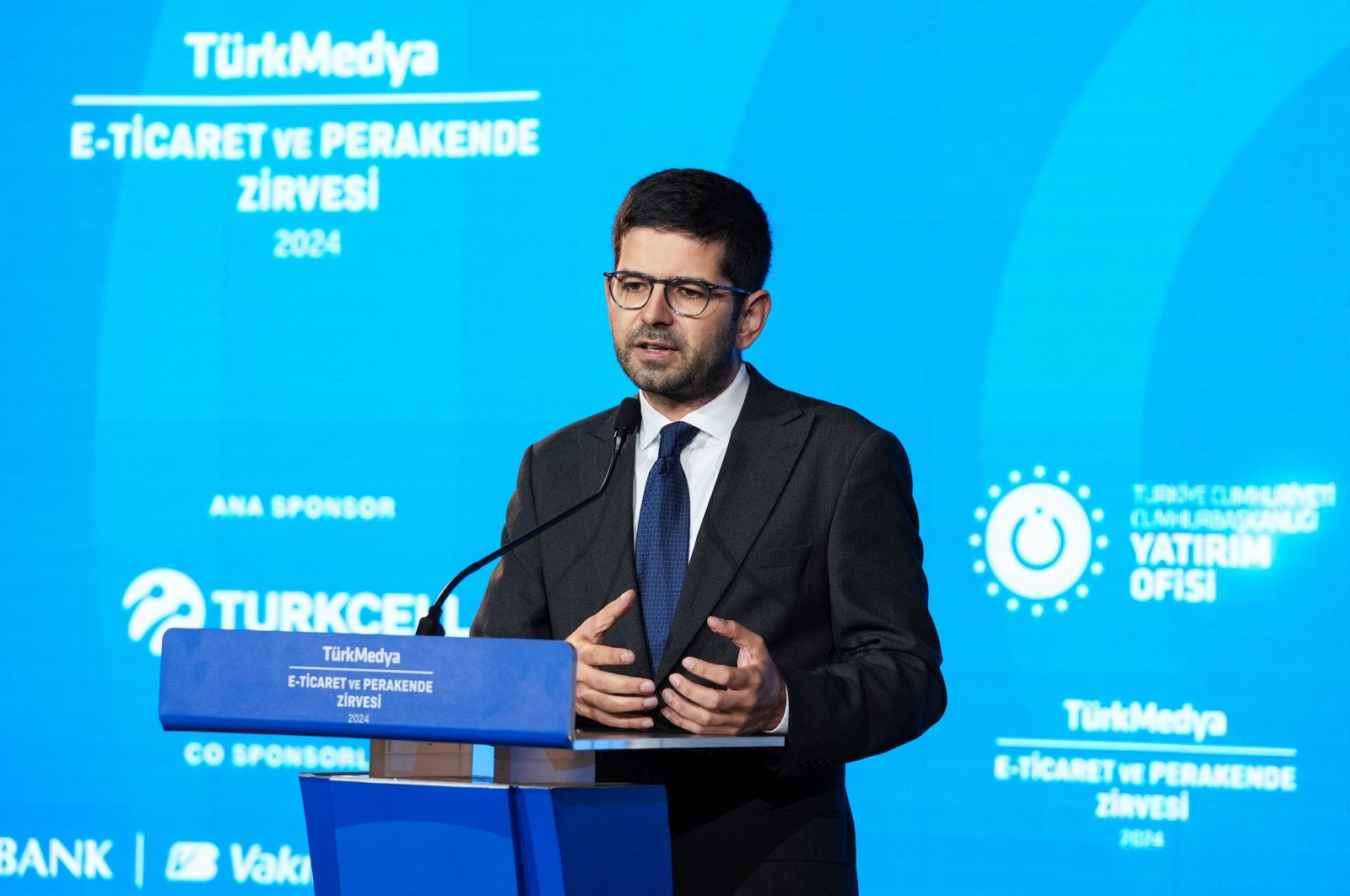 Head of Presidency&#039;s Investment Office Ahmet Burak Dağlıoğlu delivers a speech at an event in Istanbul, Türkiye, Sept. 25, 2024. (AA Photo)