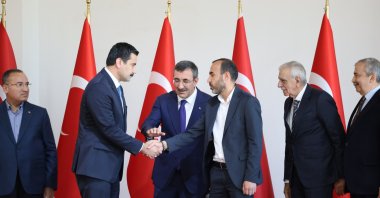 Ferit Şenyaşar (R) and Ibrahim Halil Yıldız (L) shake hands as VP Cevdet Yılmaz stands between them and AK Party&#039;s Bekir Bozdağ (L) and DEM Party&#039;s Ahmet Türk (2nd R) and Sırrı Süreyya Önder (R) look on, Şanlıurfa, southeastern Türkiye, Oct. 27, 2024. (DHA Photo)