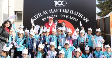 Students engage in Red Crescent activities during Kızılay Week in Ankara, Türkiye, Oct. 28, 2024. (IHA Photo) 